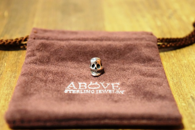 ABOVE アボーブ Skull beads 